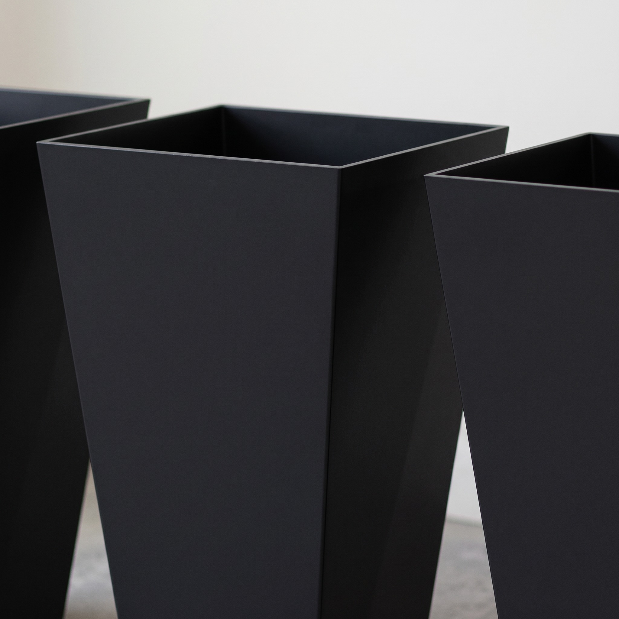 28 in Tapered Planters with Drain Plugs, Set of 3, Black, photo 4 of 5