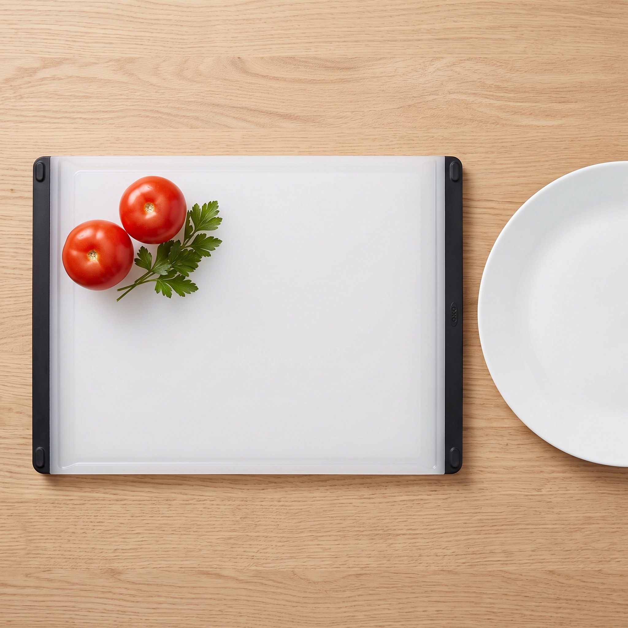 Reversible Cutting Board with Pour Corners, Translucent, photo 2 of 5