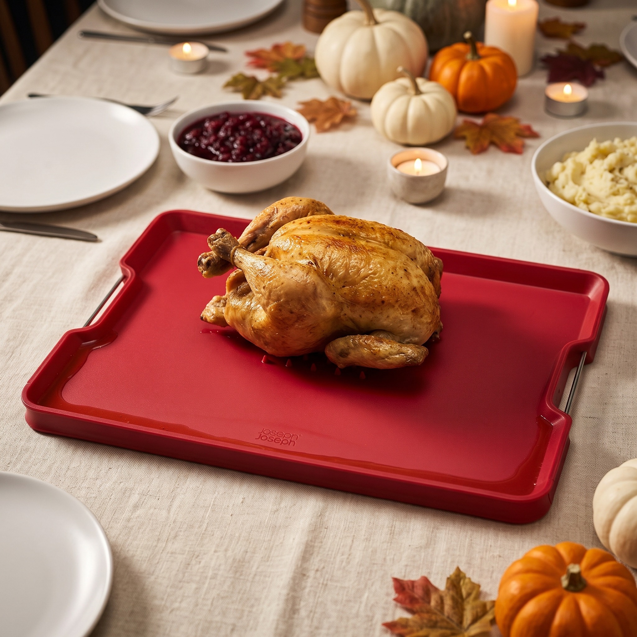 Double-Sided Carving Board with Meat Grip — XL, Red, photo 10 of 11