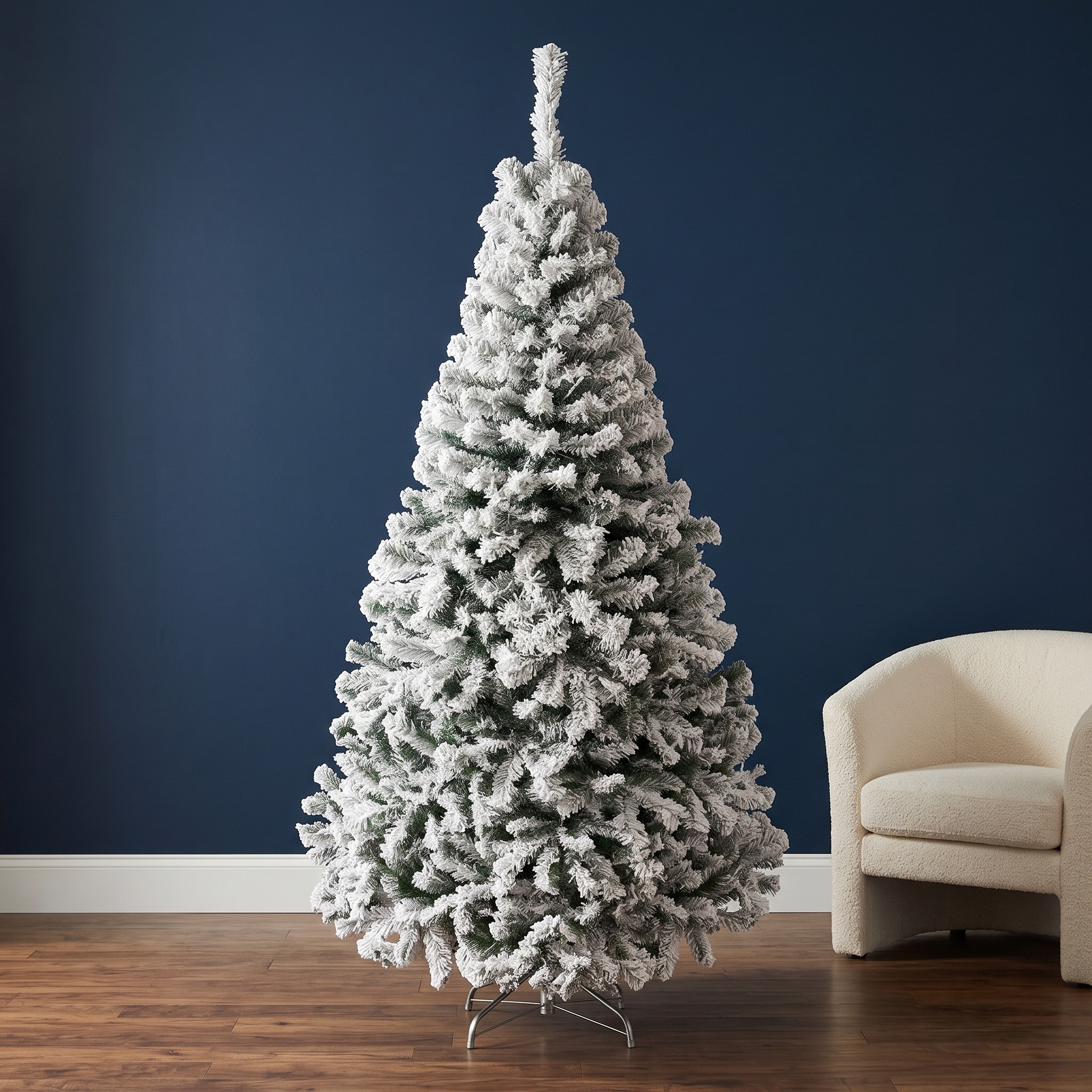 Christmas Tree with Flocked Branches and Warm LEDs, photo 4 of 9