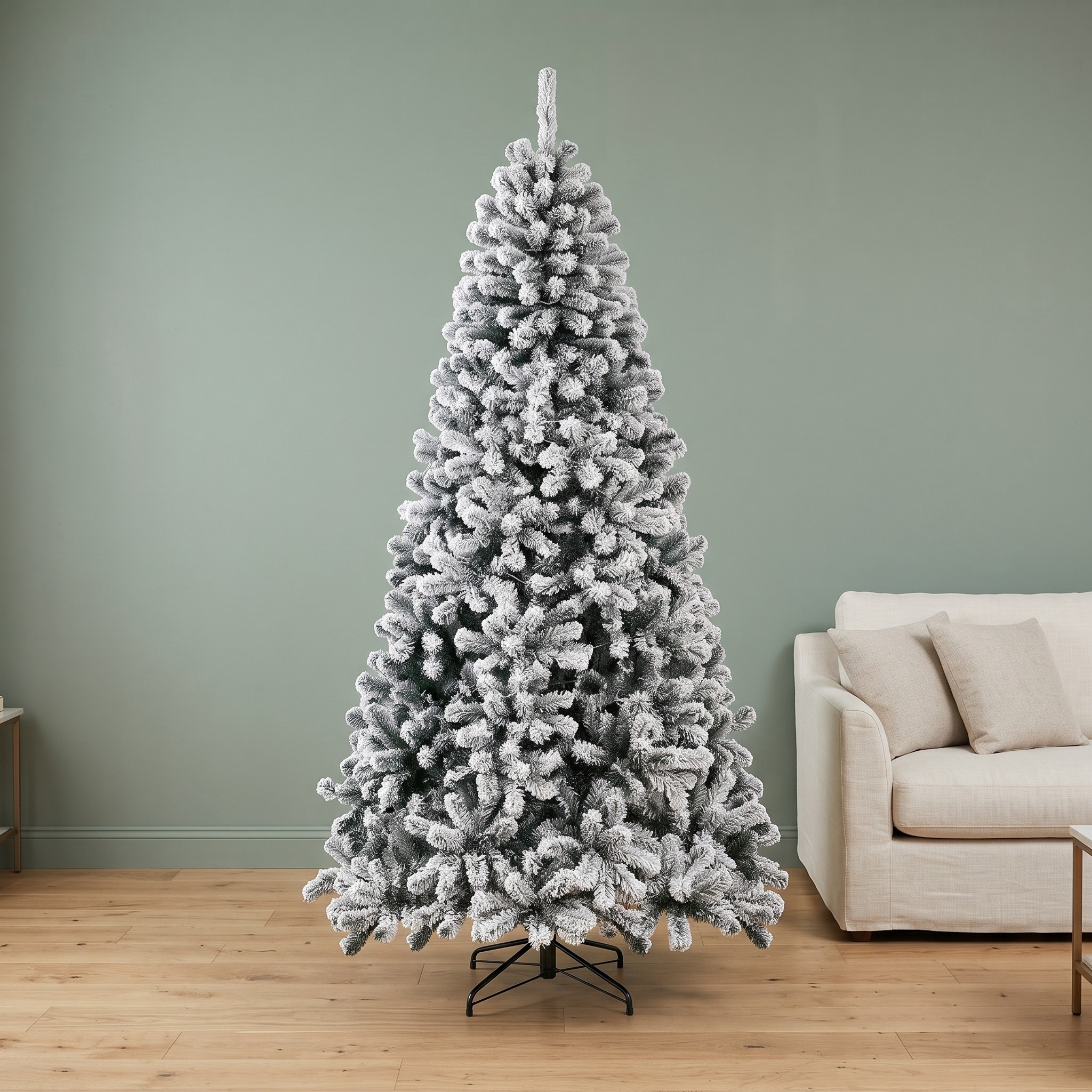 Christmas Tree with Flocked Curved Branches and LEDs, photo 3 of 6