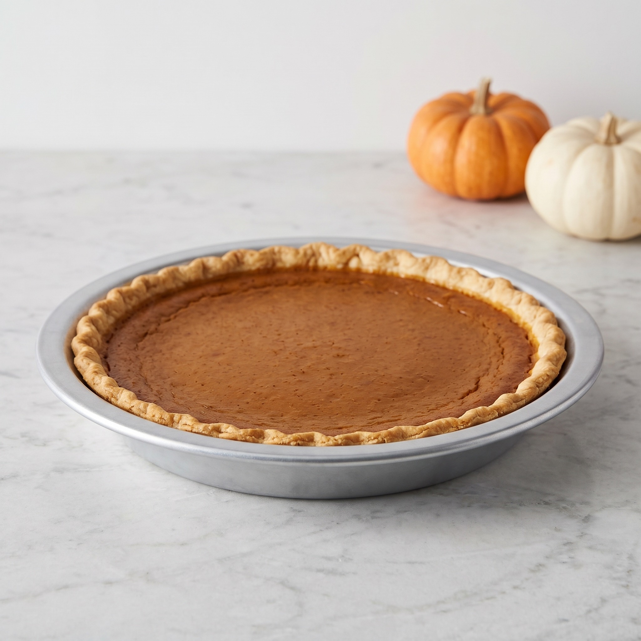 9 in Pie Pan with Corrugated Nonstick Base, photo 1 of 5
