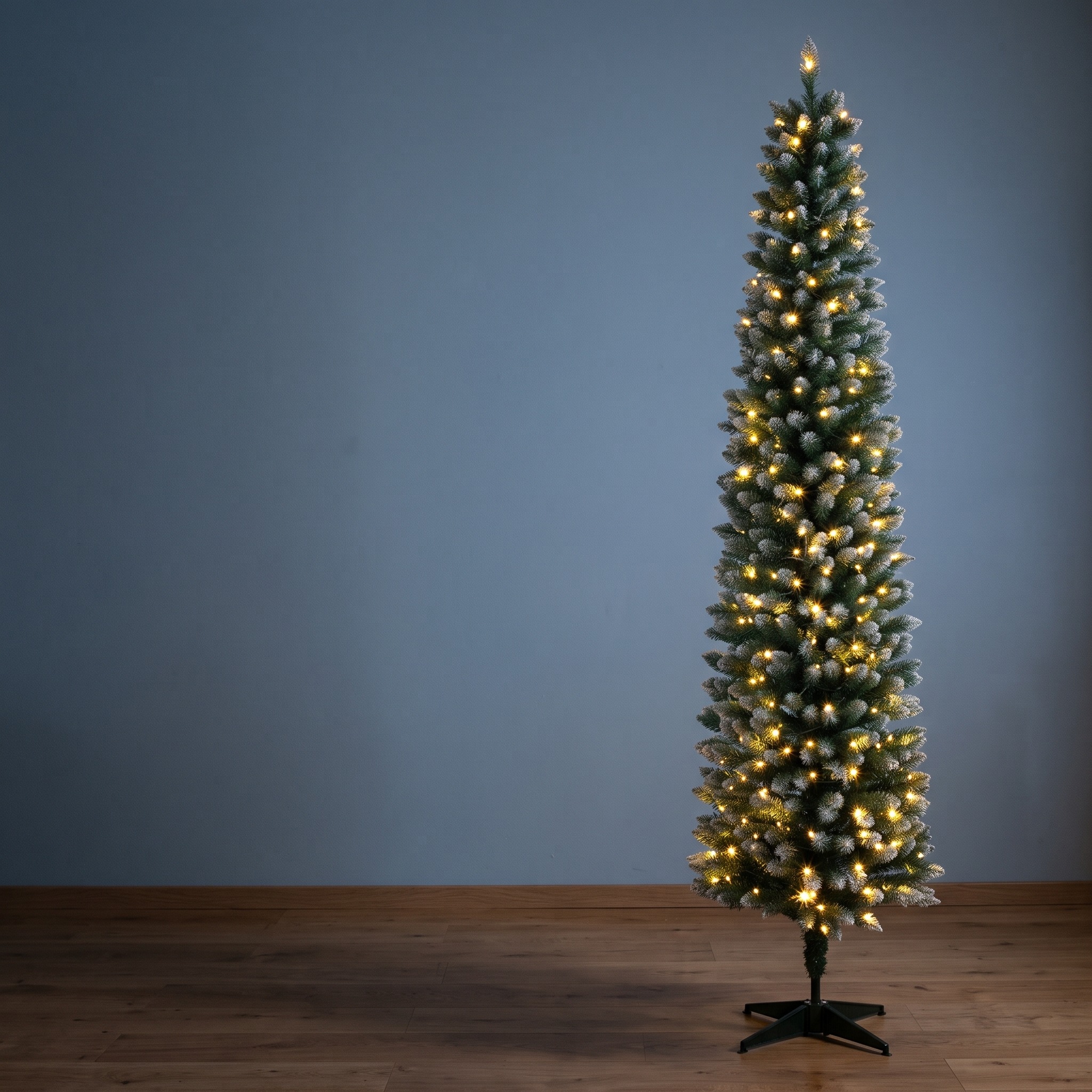 Pencil Christmas Tree with Dual-Color LEDs and Remote, photo 4 of 7