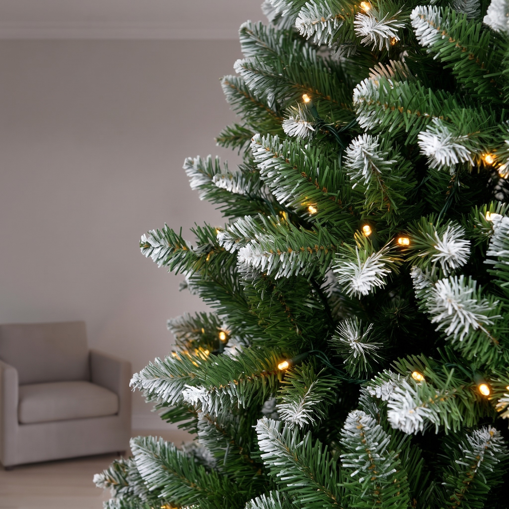 Christmas Tree with White Tips, Dual-Color LEDs and Remote, photo 3 of 8