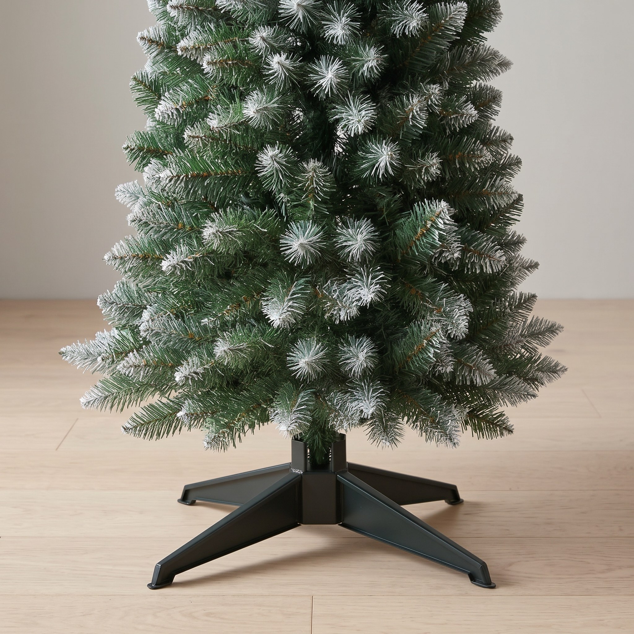 Pencil Christmas Tree with Dual-Color LEDs and Remote, photo 2 of 7
