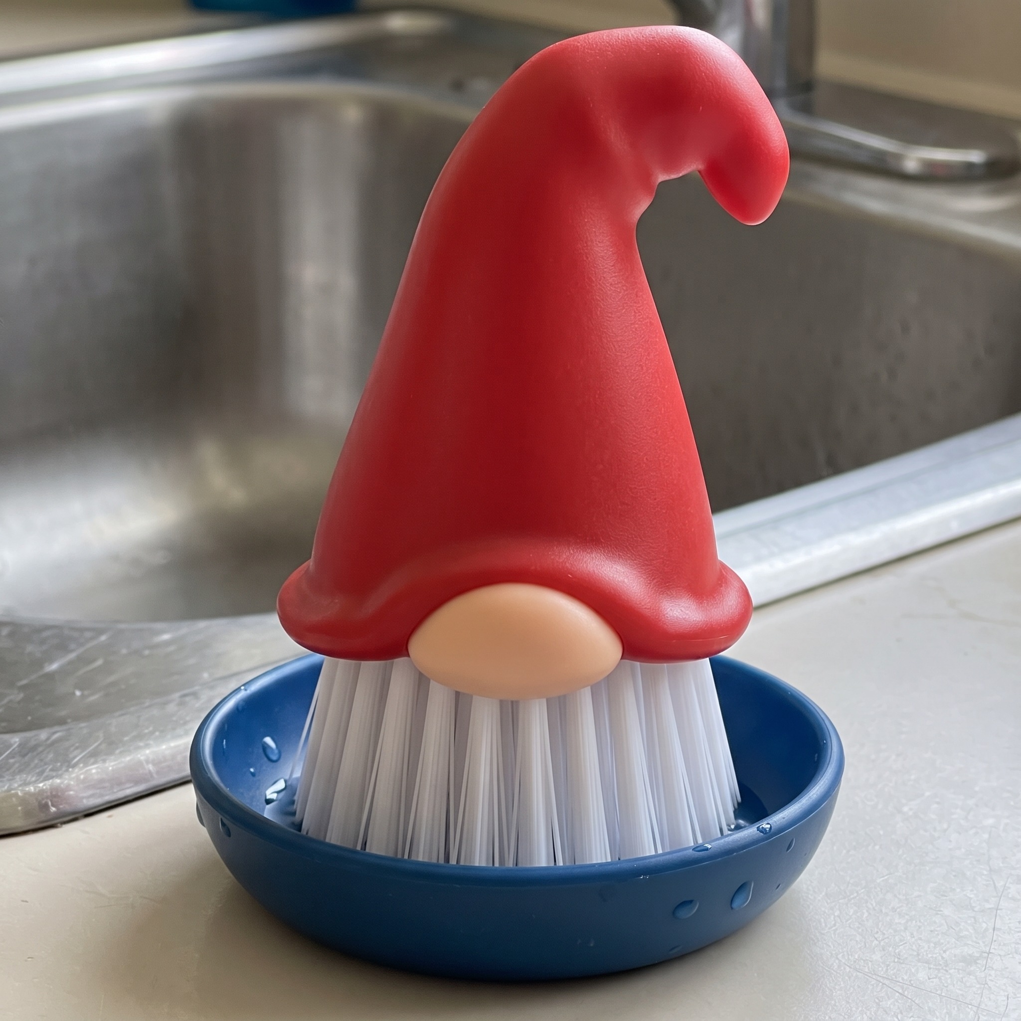 Gnome Dish Brush with Drip Tray, Red and Blue, photo 3 of 5