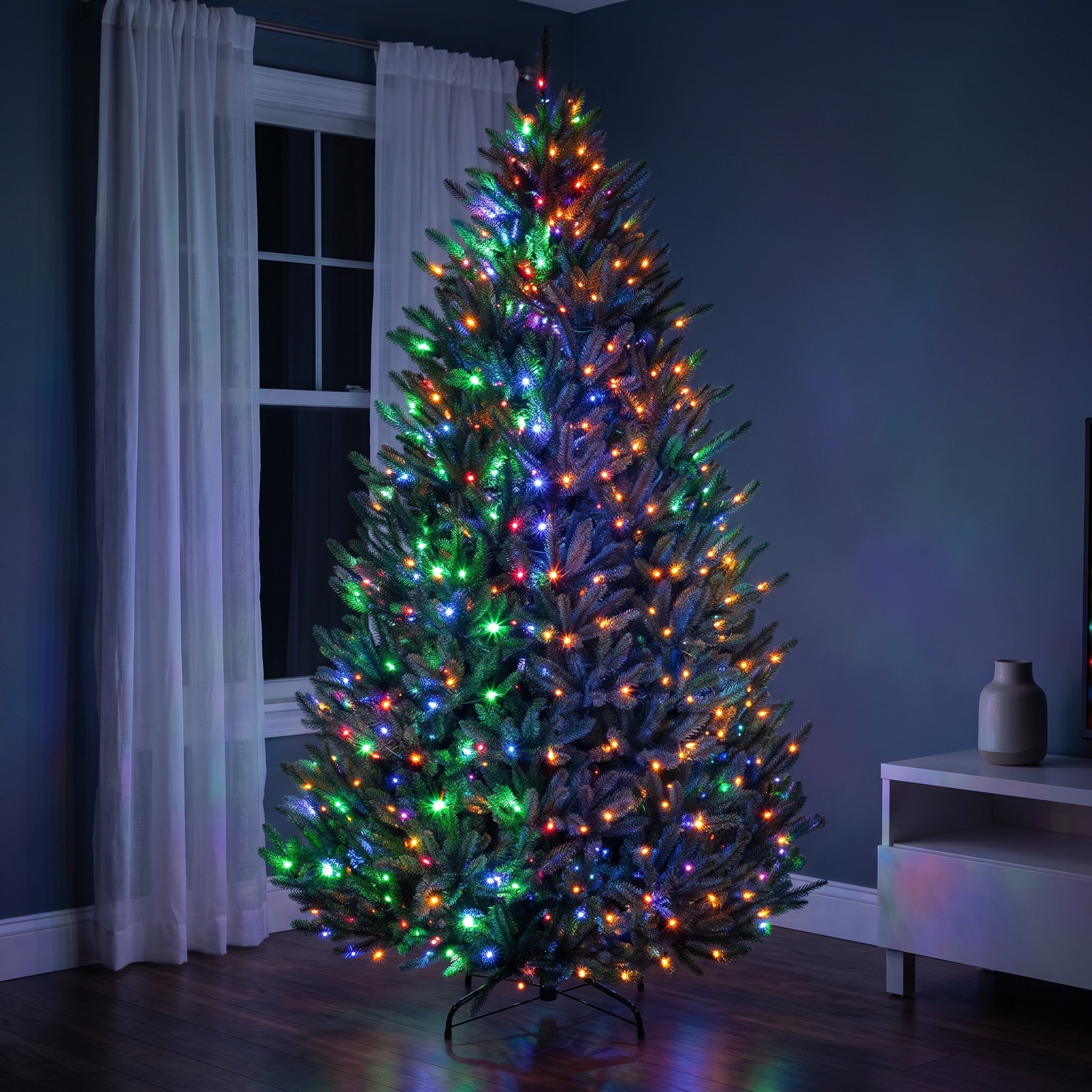 Spruce Christmas Tree with Dual-Color LEDs and Plug-In Trunk, photo 4 of 11